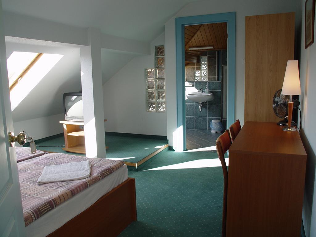 בודפשט Hotel Menthol מראה חיצוני תמונה